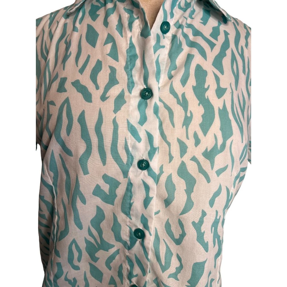 American Sweetheart by Adrian Delafield Blouse M Short sleeve button up animal p - Picture 11 of 14